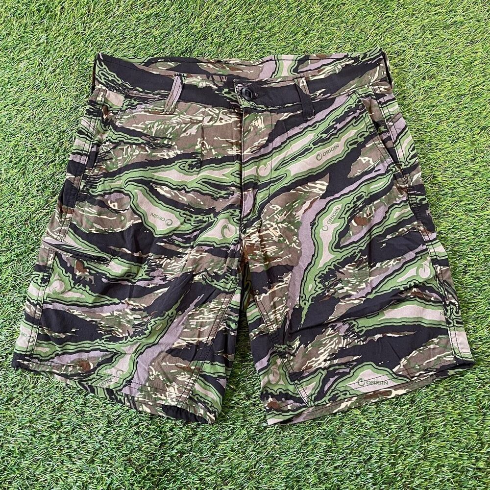 Y2K NY Loc Camo Shorts nylon spandex green brown camouflage size 32 Made in USA